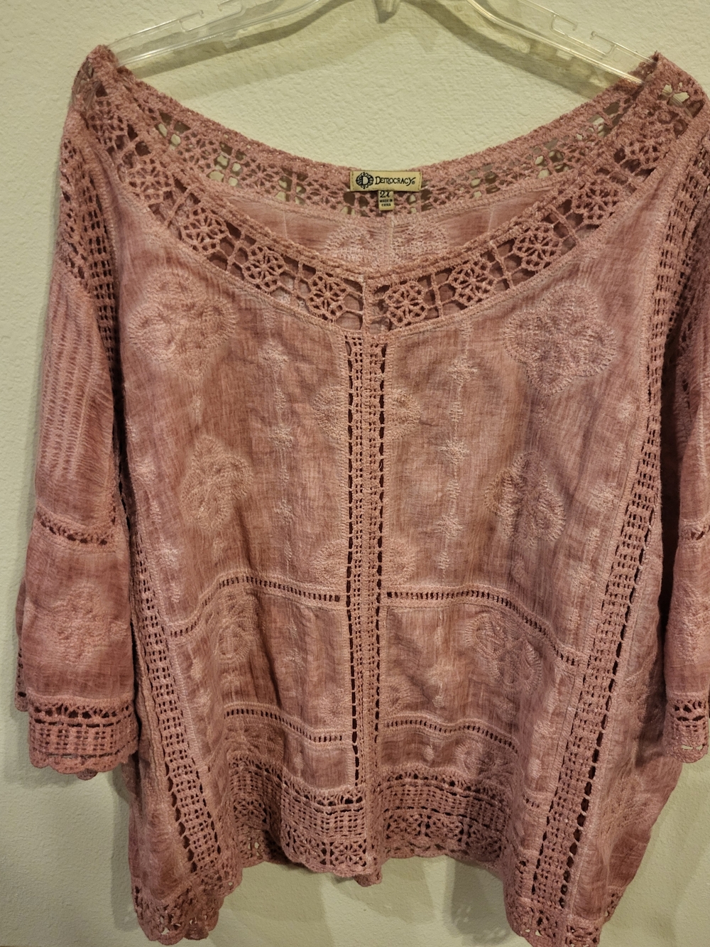 Democracy Women’s Pink Crochet-Trim Peasant Top